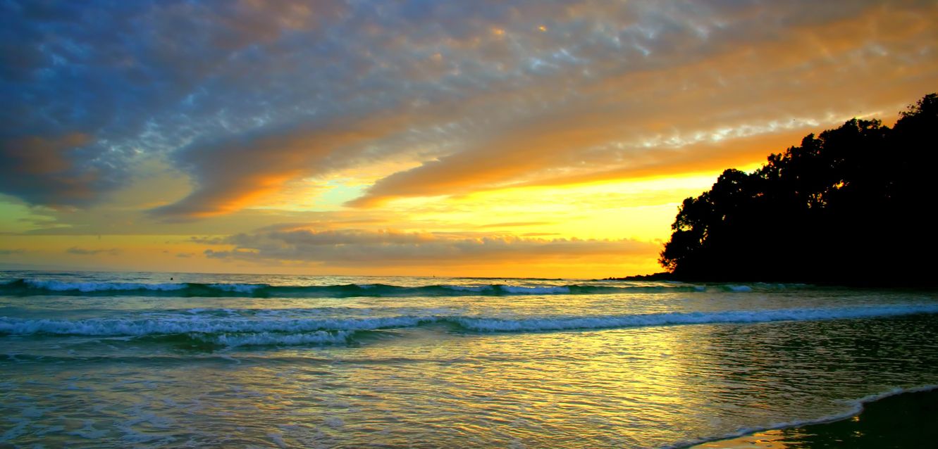 Sunrise at Noosaville.