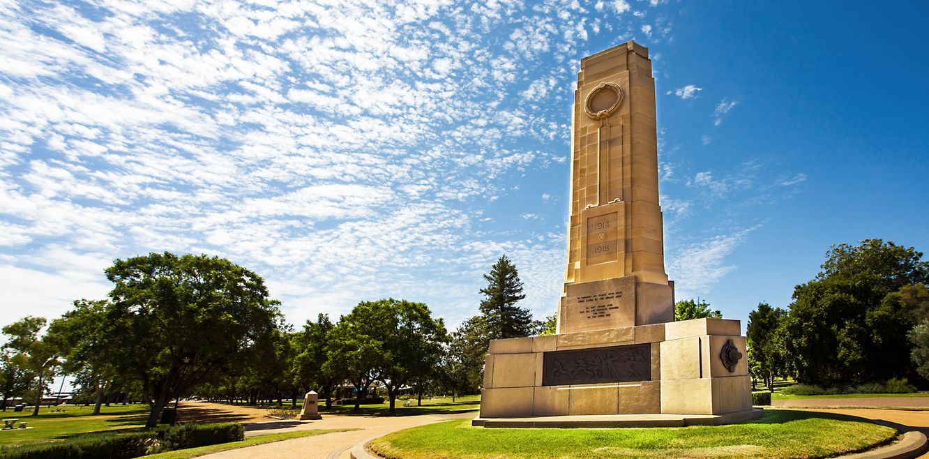 Dubbo War Memorial at Victoria Park.