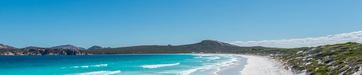 A beautiful day on White Beach.